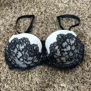 32DD Victoria Secret Demi Lace Bra
